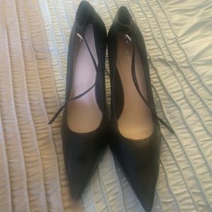 Nine West Black classic black Pumps