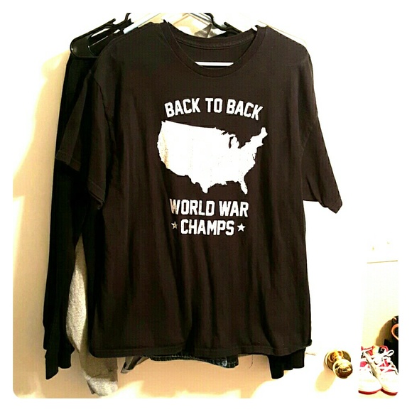 Black graphic Tee