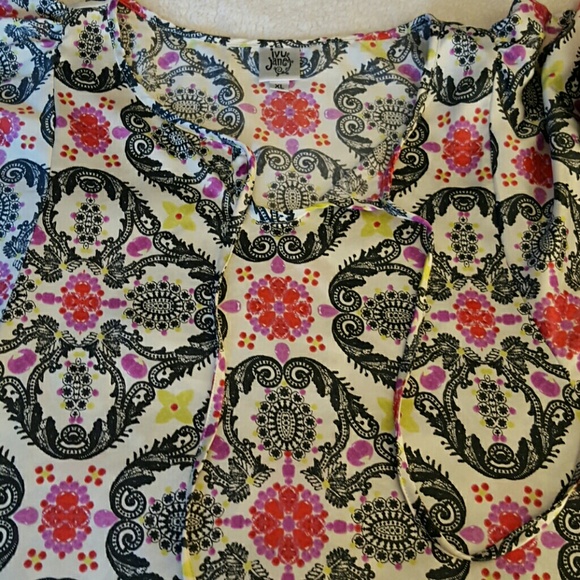 Silk top with full sleeve