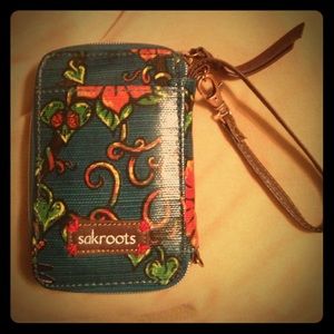 Sakroots wristlet
