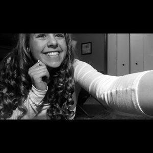 Meet your Posher, Star