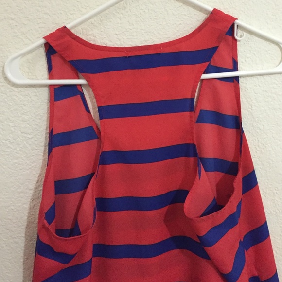 Cute summer / outdoor date top! - Picture 3 of 4