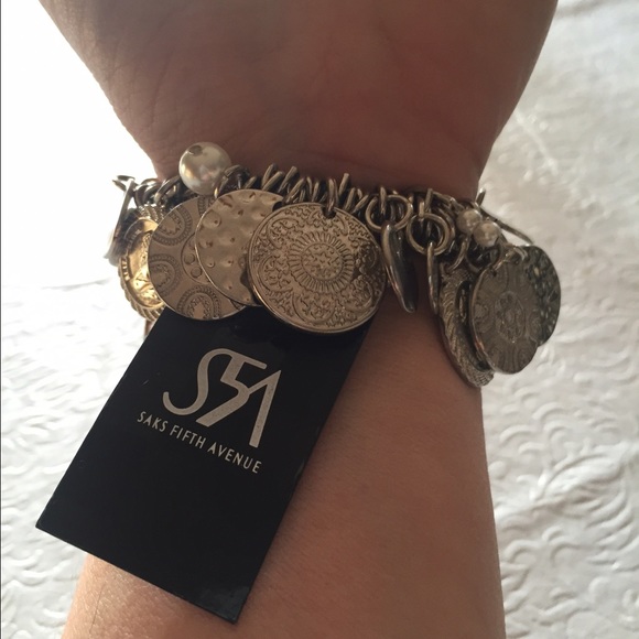 Saks Fifth Avenue Bracelet - Picture 3 of 4