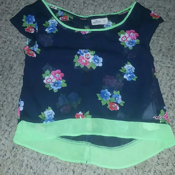 Hollister shirt