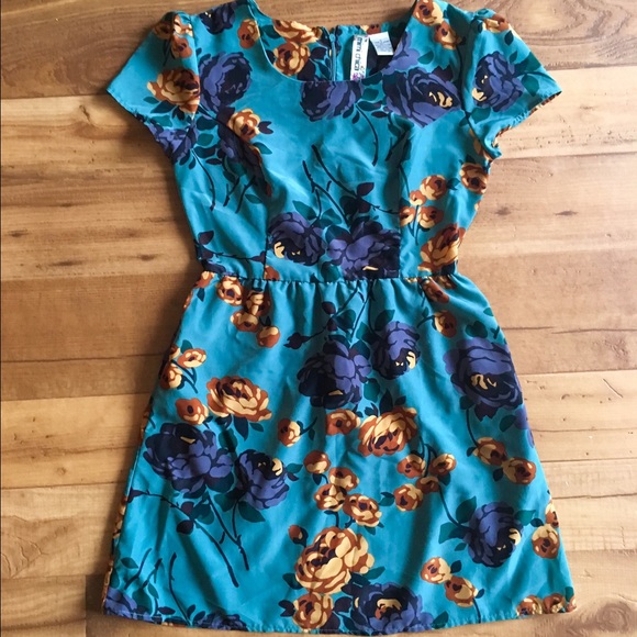 Mimi Chica Foral Mini/Midi Dress