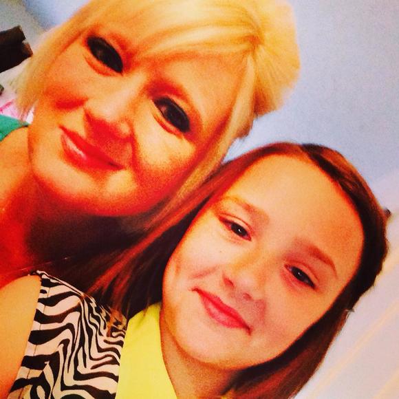 Meet your Posher, Julia - Picture 1 of 1