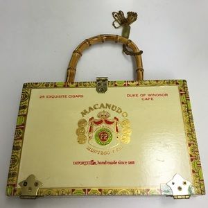 Macando Purse