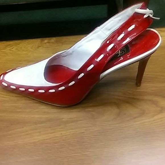 (SOLD) Fantasy Collection Classy Pump size 11 - Picture 2 of 4