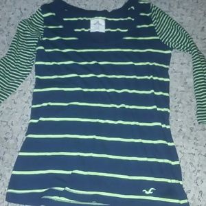 Hollister quarter sleeve shirt