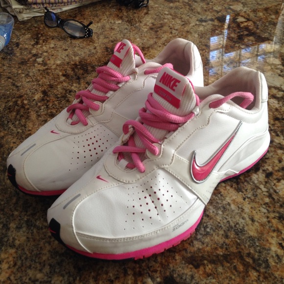 Nike Shoes - Nike zoom run shoes