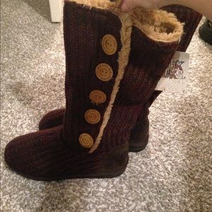 Muk Luk boots-burgundy