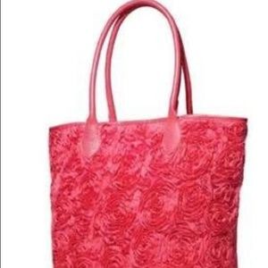 🎀New Avon Rosette Tote🎀