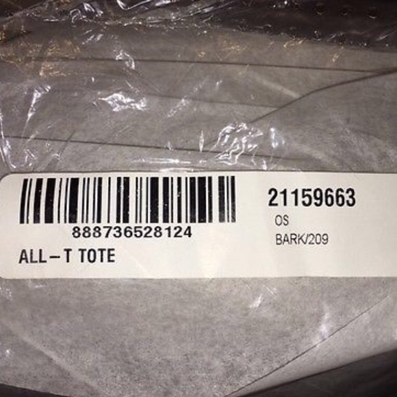 Handbag info - Picture 1 of 1