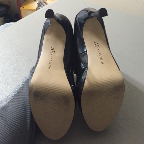 Anne Klein heels - Picture 3 of 4