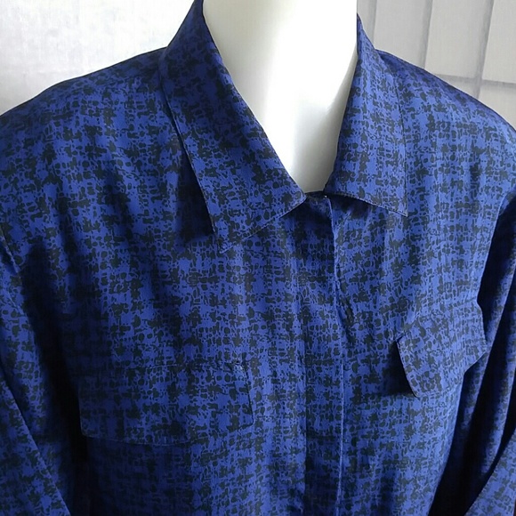 Blouse - Picture 2 of 4