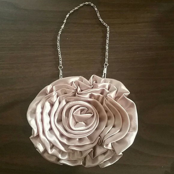 Flower clutch purse