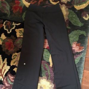 Lululemon black yoga pants