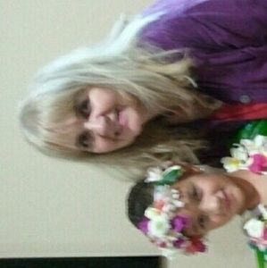 Meet your Posher, Christine