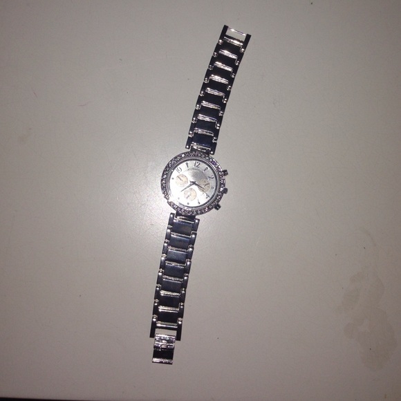 New York & Company Other - Never worn NY&C silver watch