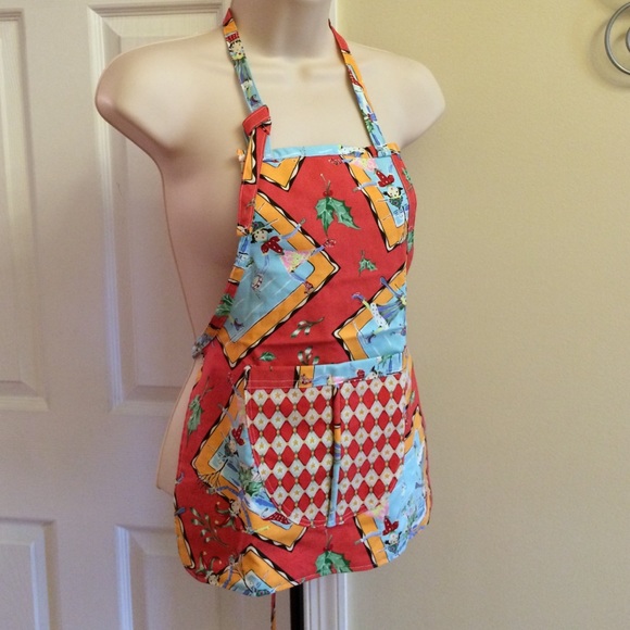 Childs Apron/ Craft apron - Picture 2 of 4