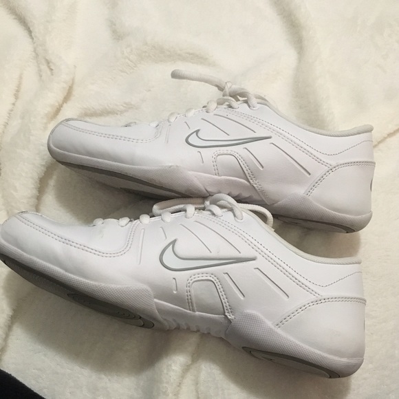 Nike mix down 2 cheer shoes