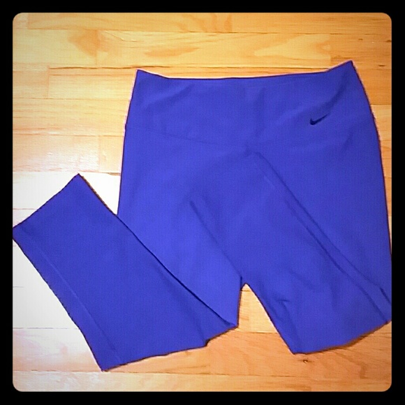 Nike Dri Fit capri leggings