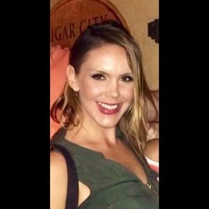 Meet your Posher, Emily