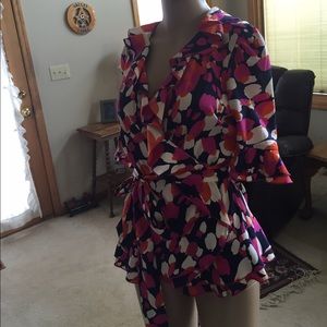 DVF wrap top with graphic print