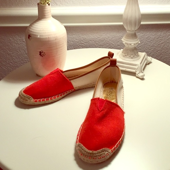 Michael Kors flats