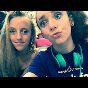 Meet your Posher, Leah