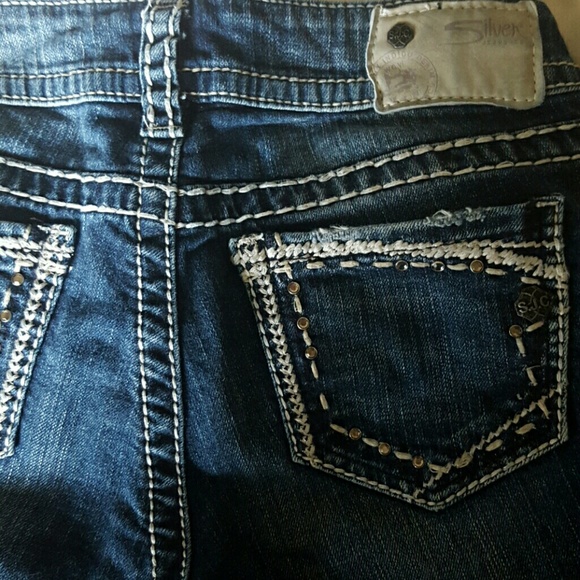 Silver Jeans! Suki 17"! W26/L31