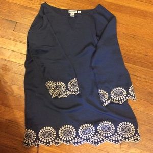 Navy and cream embroidered loose dress