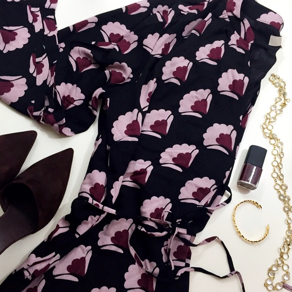 LOFT Dresses & Skirts - Deco Printed Dress