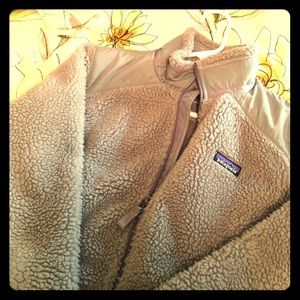 Women's medium Patagonia Retro-X fleece.