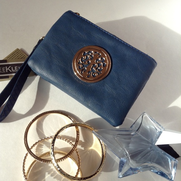 NAVY BLUE DOUBLE WRISTLET - Picture 1 of 3