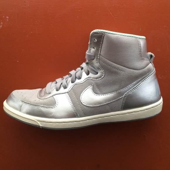 Nike Terminator Hi Top Shoes