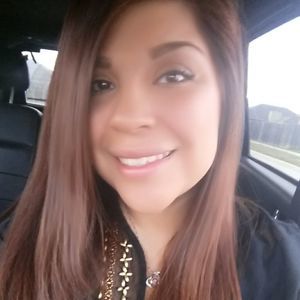 Meet your Posher, Monica