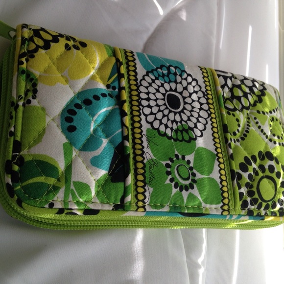 Vera Bradley wallet