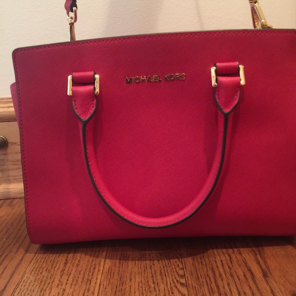 Michael Kors Selma purse