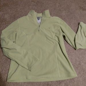 Medium North Face Pullover