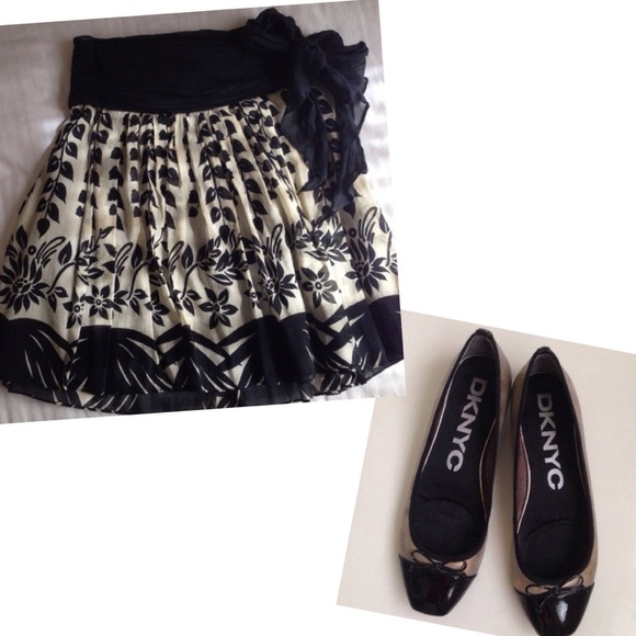 ✨Zara skirt and DLNY flats bundle✨ - Picture 1 of 1