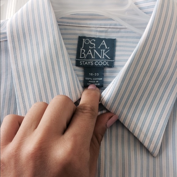 Button down men's shirt NWOT - Picture 2 of 2