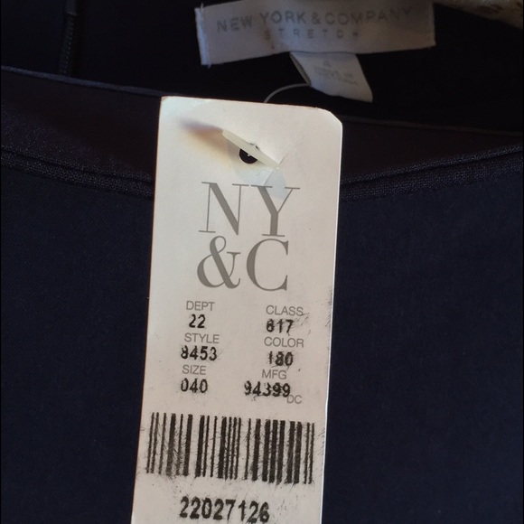 ๐โค๏ธHOST PICKโค๏ธ๐NY & Co Navy Stretch Midi Skirt - Picture 6 of 7