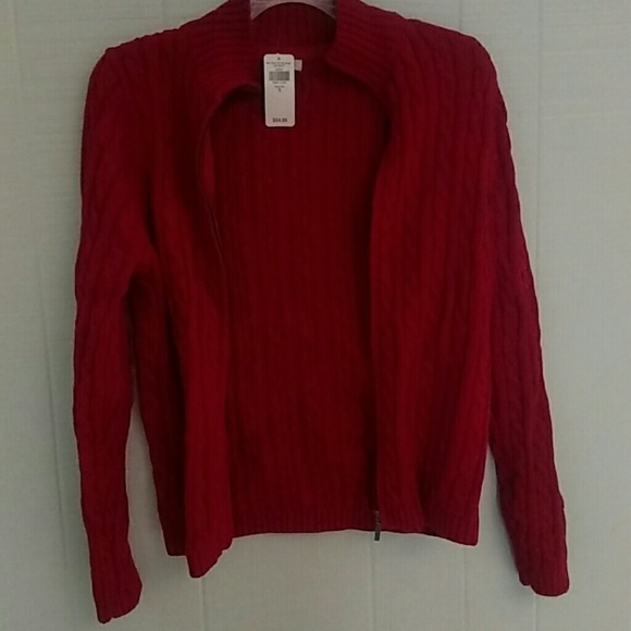 Cute Sweater!