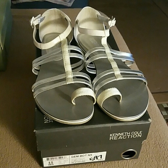 Kenneth Cole sandals