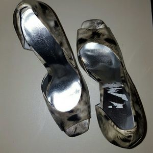 Jessica Simpson snow leopard print patent pumps