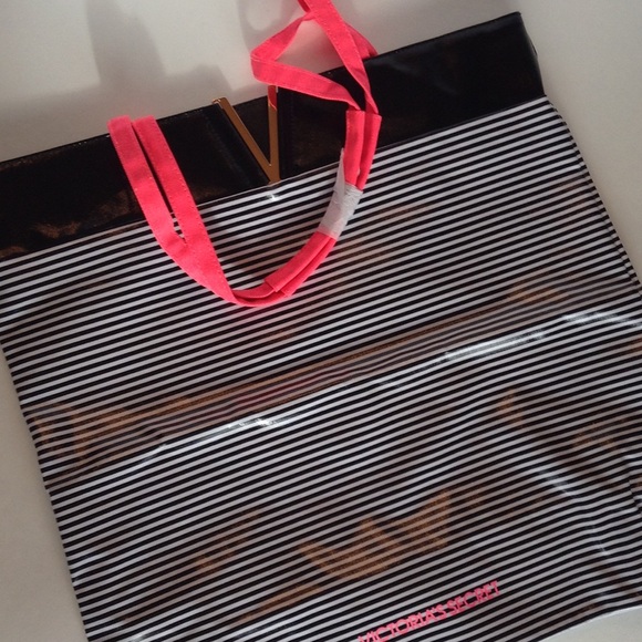 VICTORIA'S SECRET TOTE