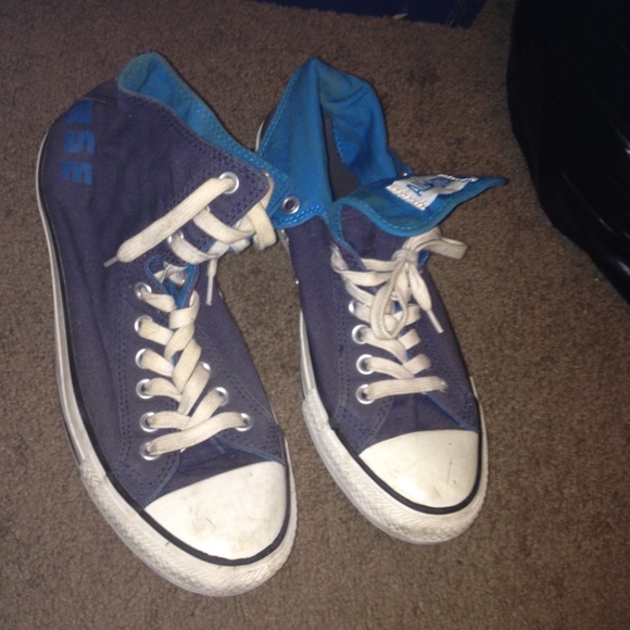 Converses - Picture 3 of 3