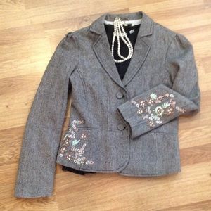 Guess grey blazer with floral embroidery