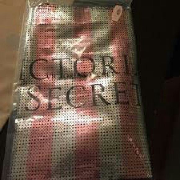 2015 Black Friday Victoria's secret tote - Picture 4 of 4